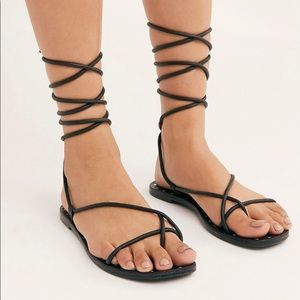 Wrap sandal